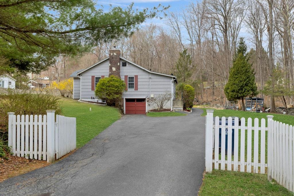 59 Belden Road, Carmel, NY 10512