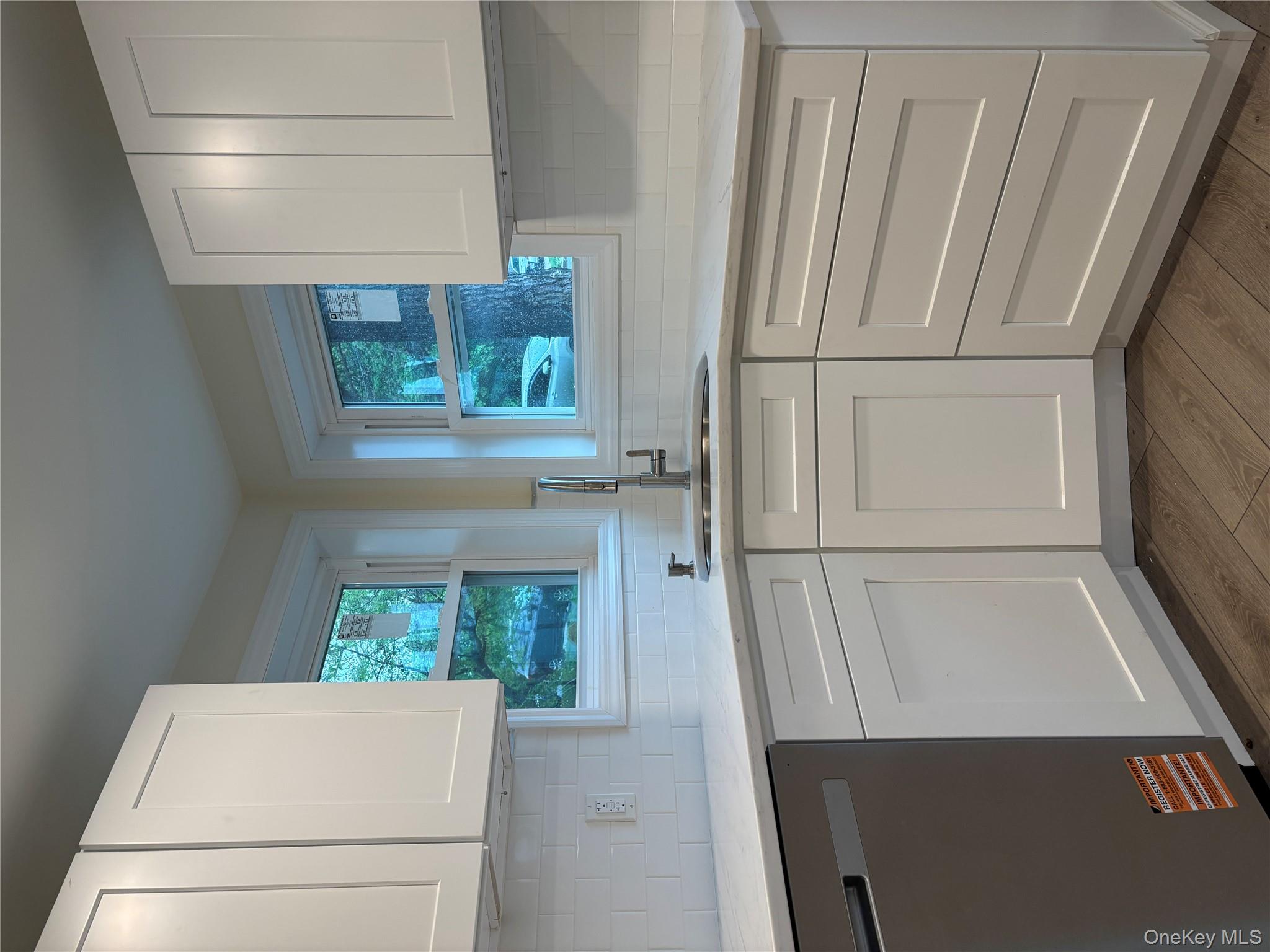 159 Washington Avenue, Wheatley Heights, NY 11798