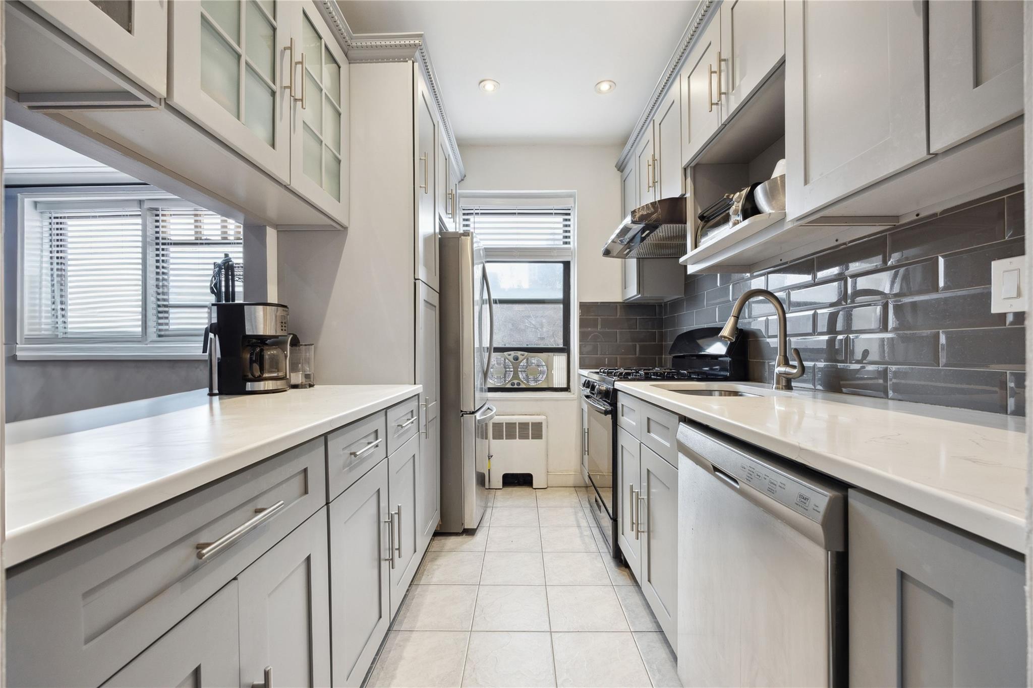 7211 110th Street # 5G, Forest Hills, NY 11375