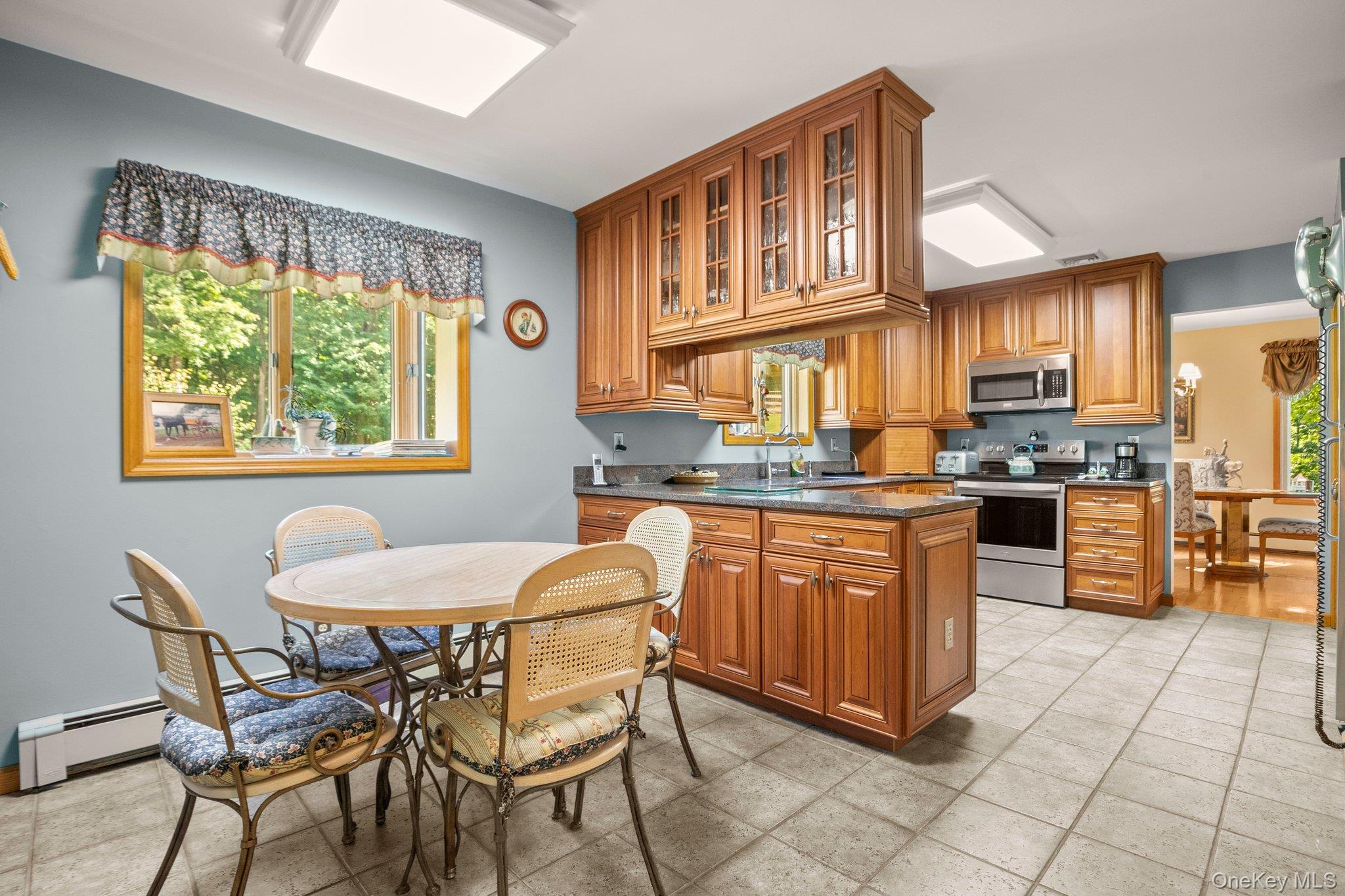 1080 E Mountain Road S, Cold Spring, NY 10516