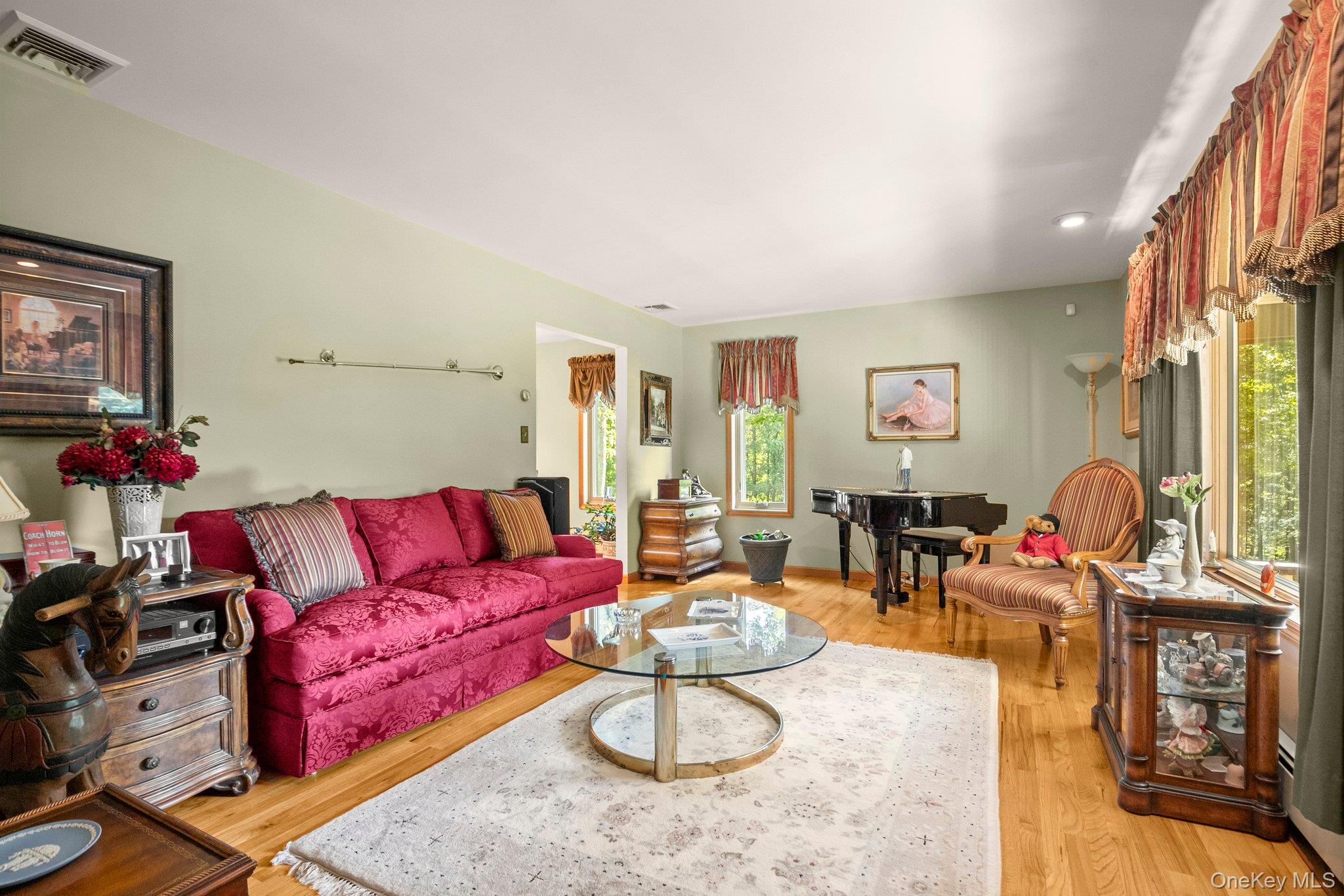 1080 E Mountain Road S, Cold Spring, NY 10516