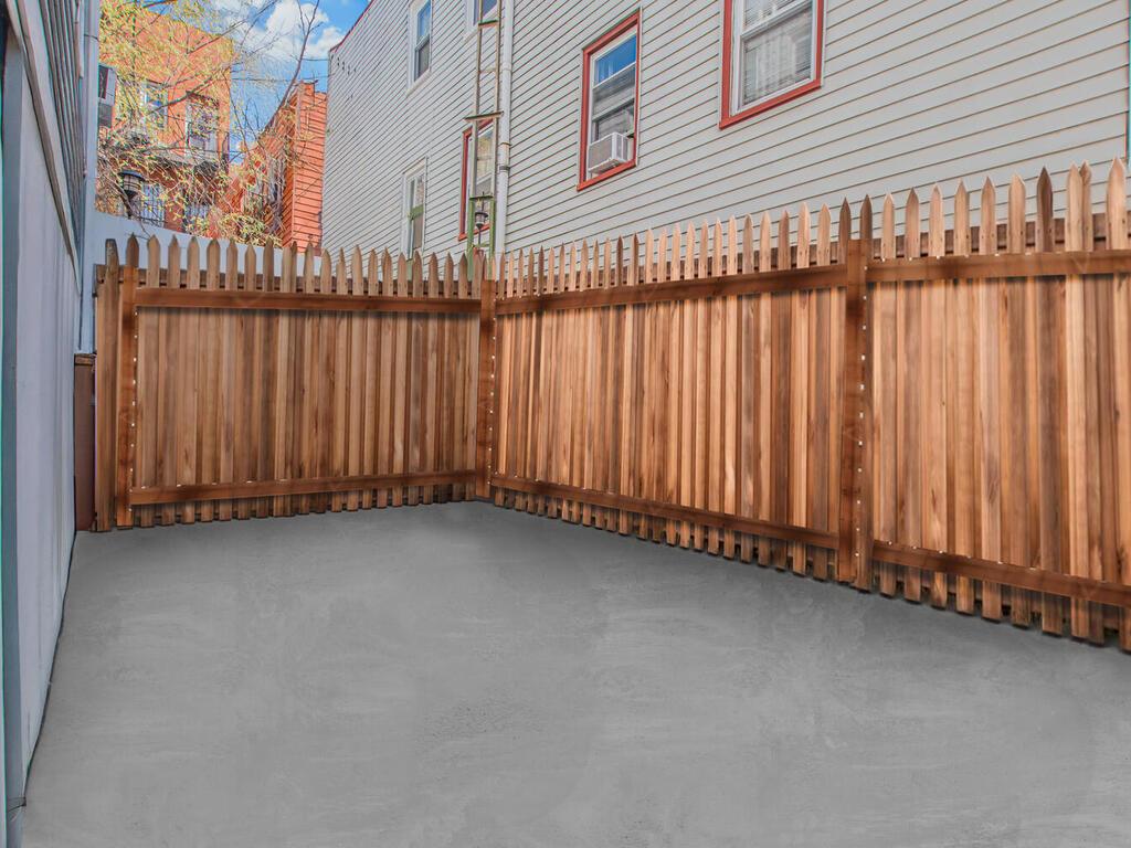 3670 Barnes Avenue, Bronx, NY 10467