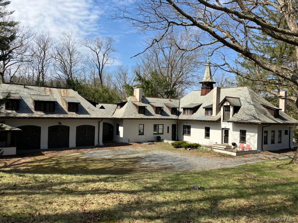 12 Pine Hill Road, Tuxedo Park, NY 10987