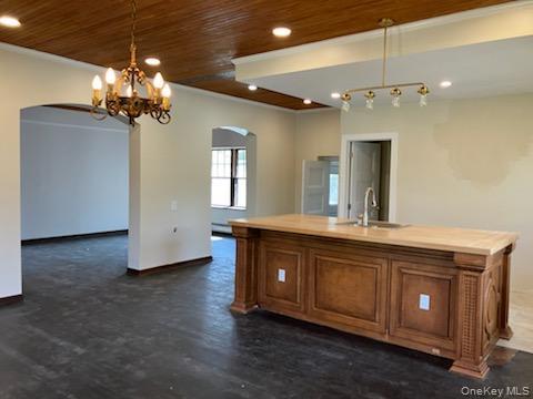 12 Pine Hill Road, Tuxedo Park, NY 10987