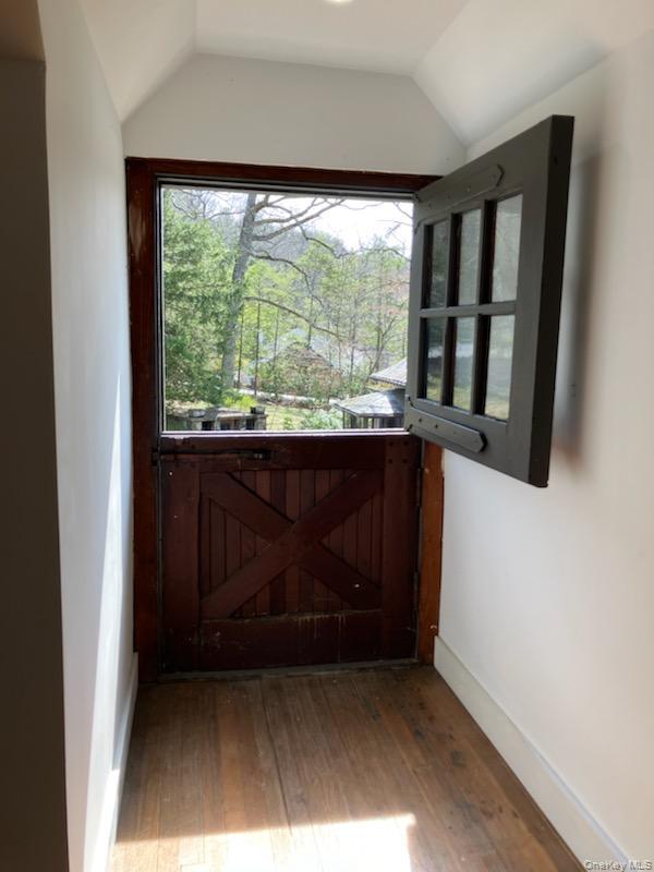 12 Pine Hill Road, Tuxedo Park, NY 10987