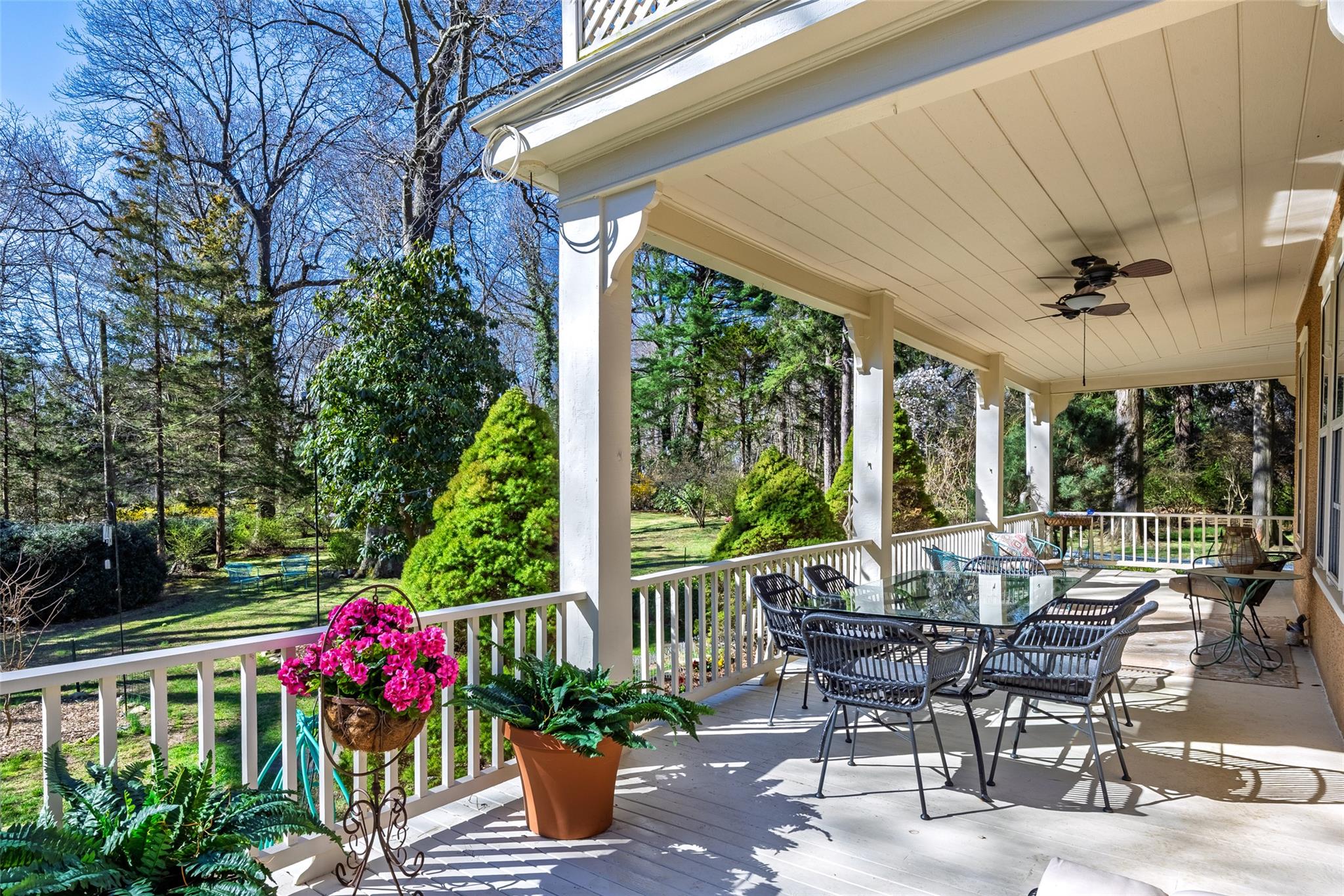 3 Druid Hill Road, Port Jefferson, NY 11777