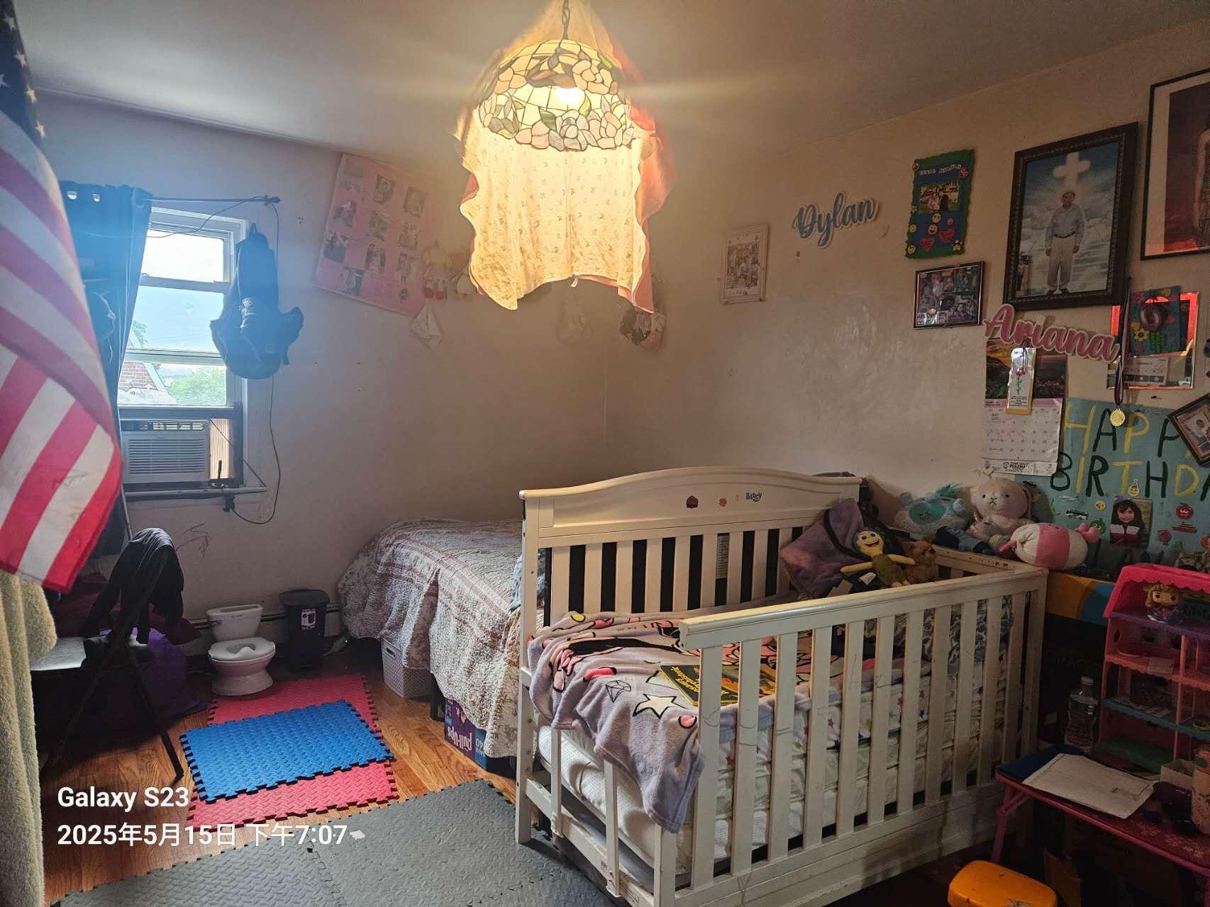 57-12 164 Street, Flushing, NY 11365