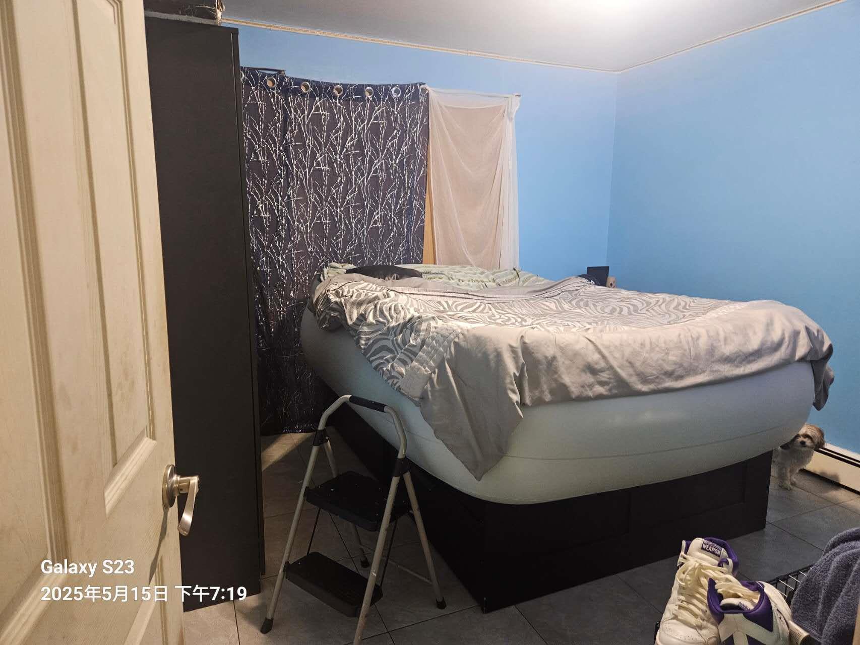 57-12 164 Street, Flushing, NY 11365