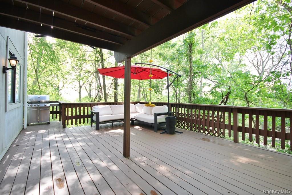 29 Quincy Court, Goldens Bridge, NY 10526