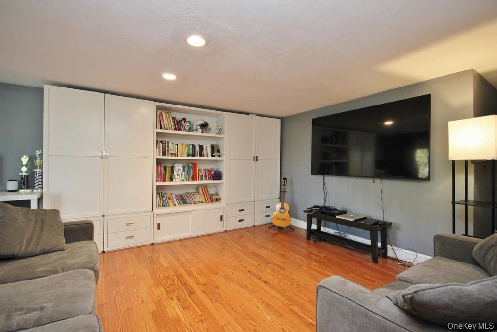 29 Quincy Court, Goldens Bridge, NY 10526