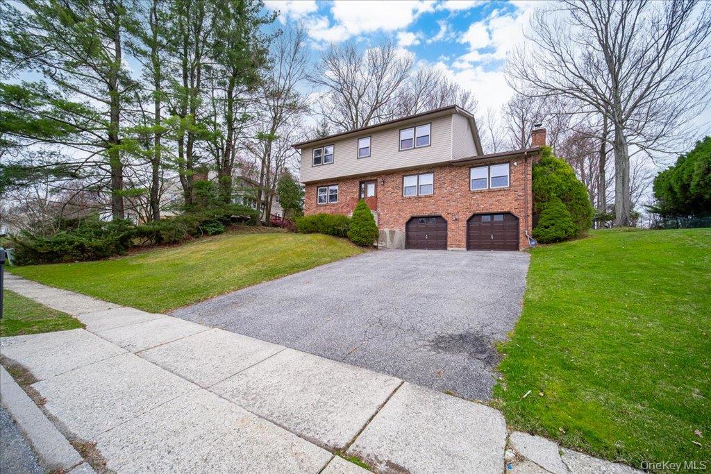 33 Winchester Drive, Monroe, NY 10950