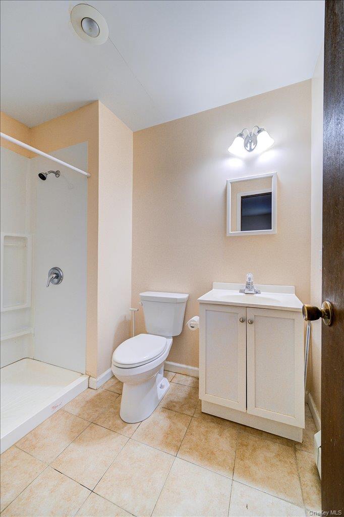 33 Winchester Drive, Monroe, NY 10950