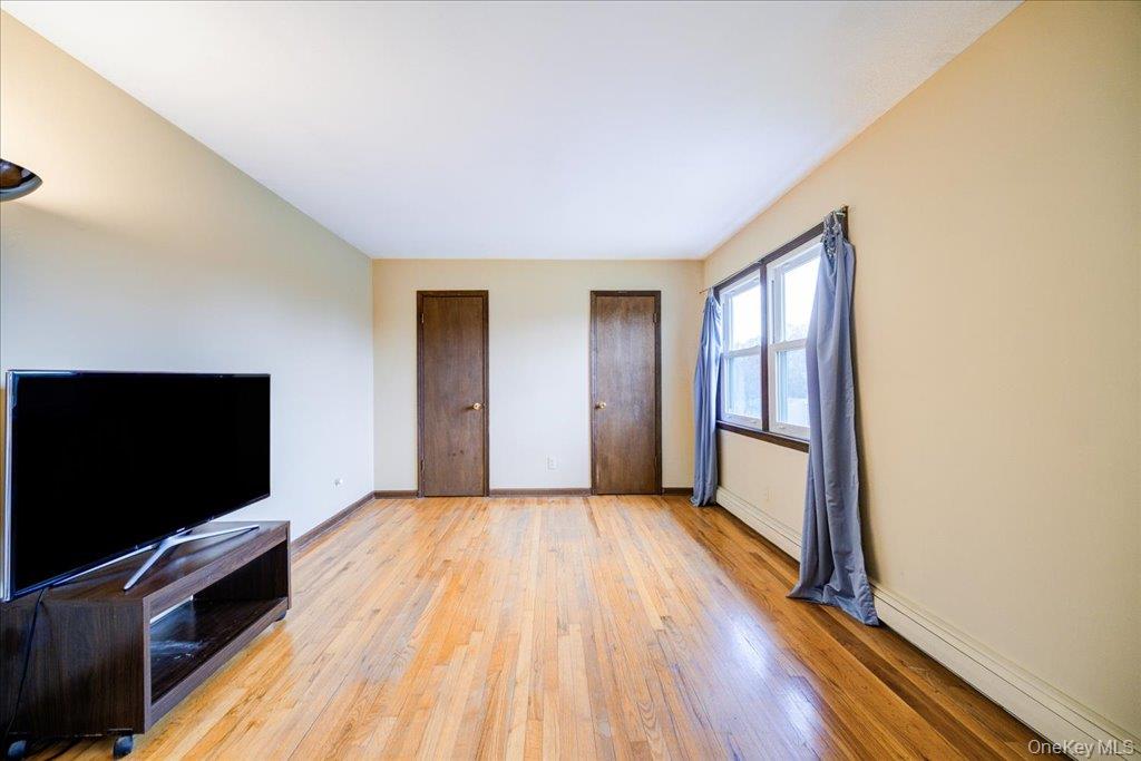 33 Winchester Drive, Monroe, NY 10950