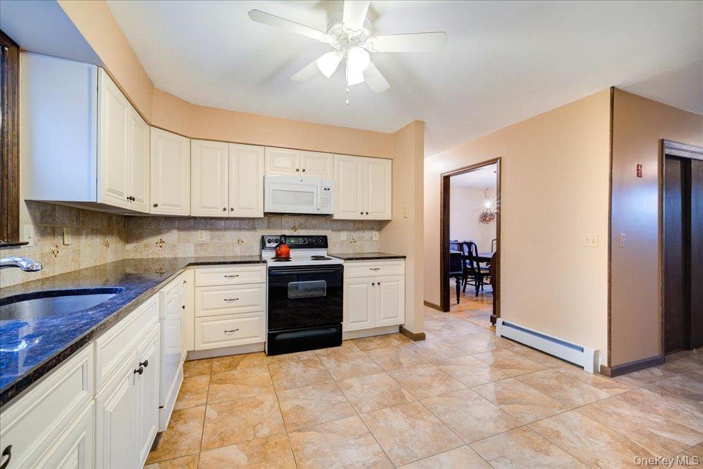 33 Winchester Drive, Monroe, NY 10950