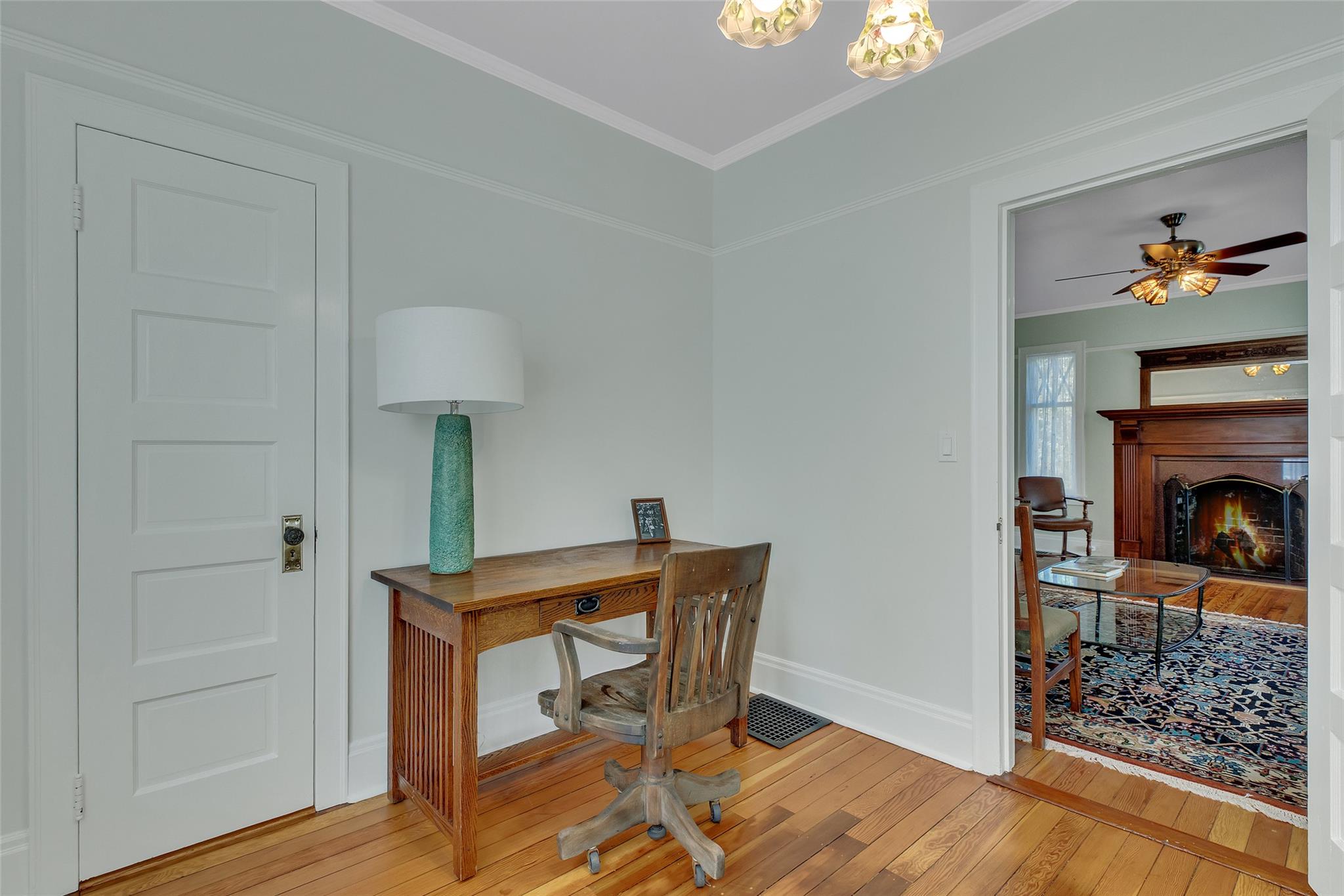 8325 Main Road, East Marion, NY 11939