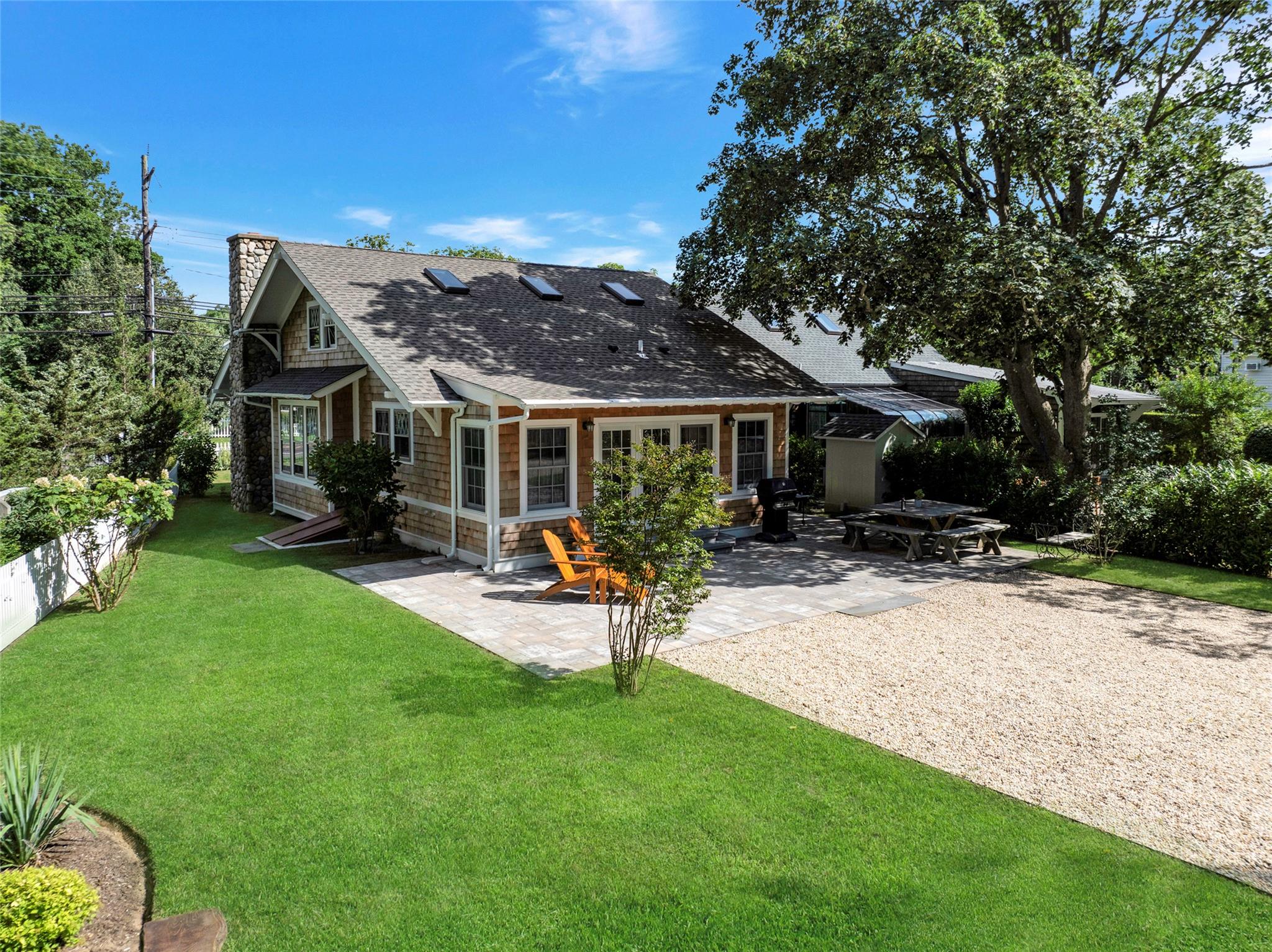 8325 Main Road, East Marion, NY 11939