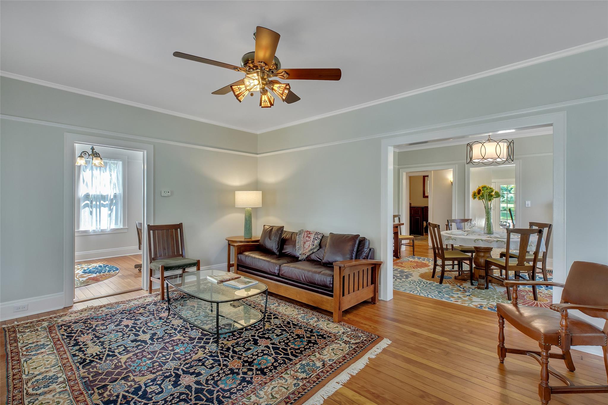 8325 Main Road, East Marion, NY 11939