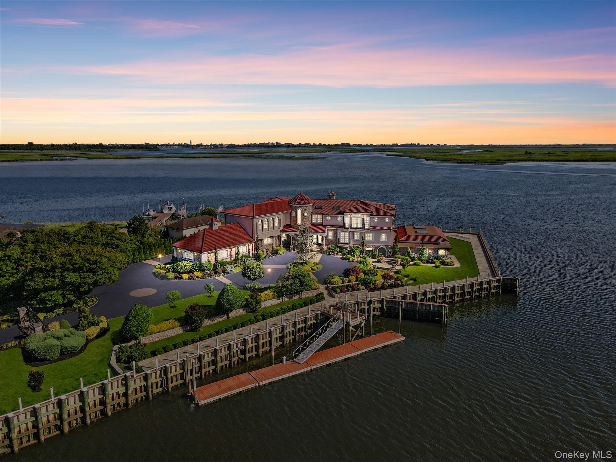 1101 Harbor Road, Hewlett, NY 11557