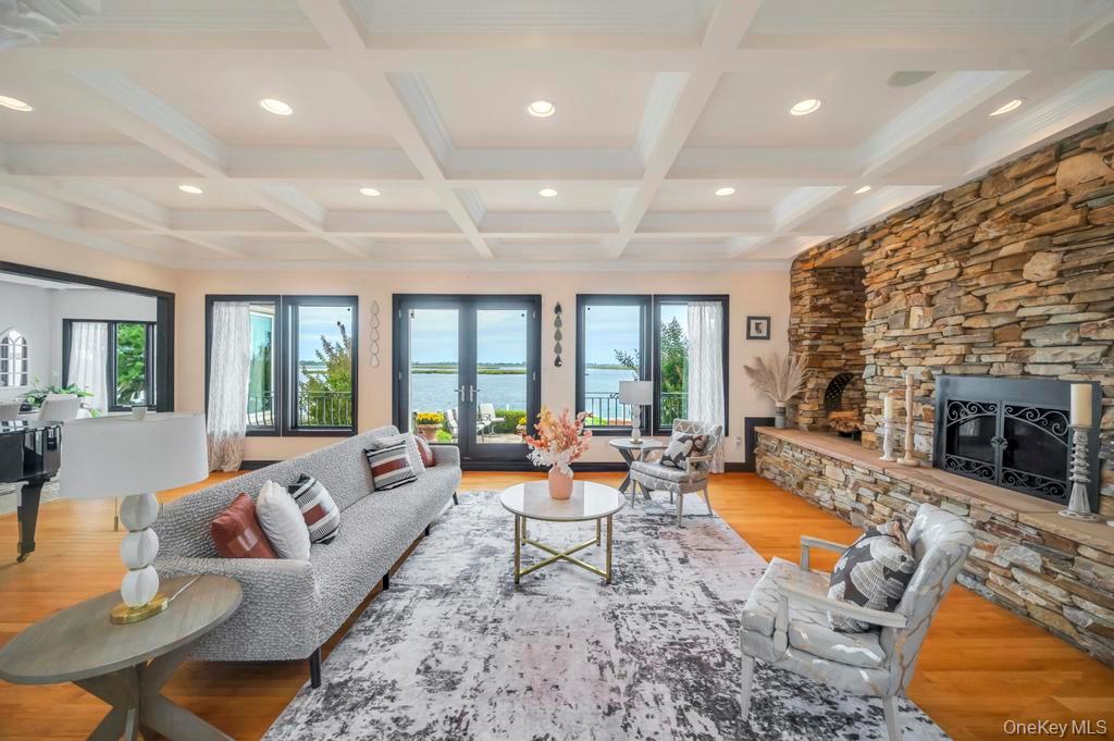 1101 Harbor Road, Hewlett, NY 11557