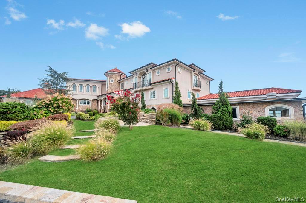 1101 Harbor Road, Hewlett, NY 11557