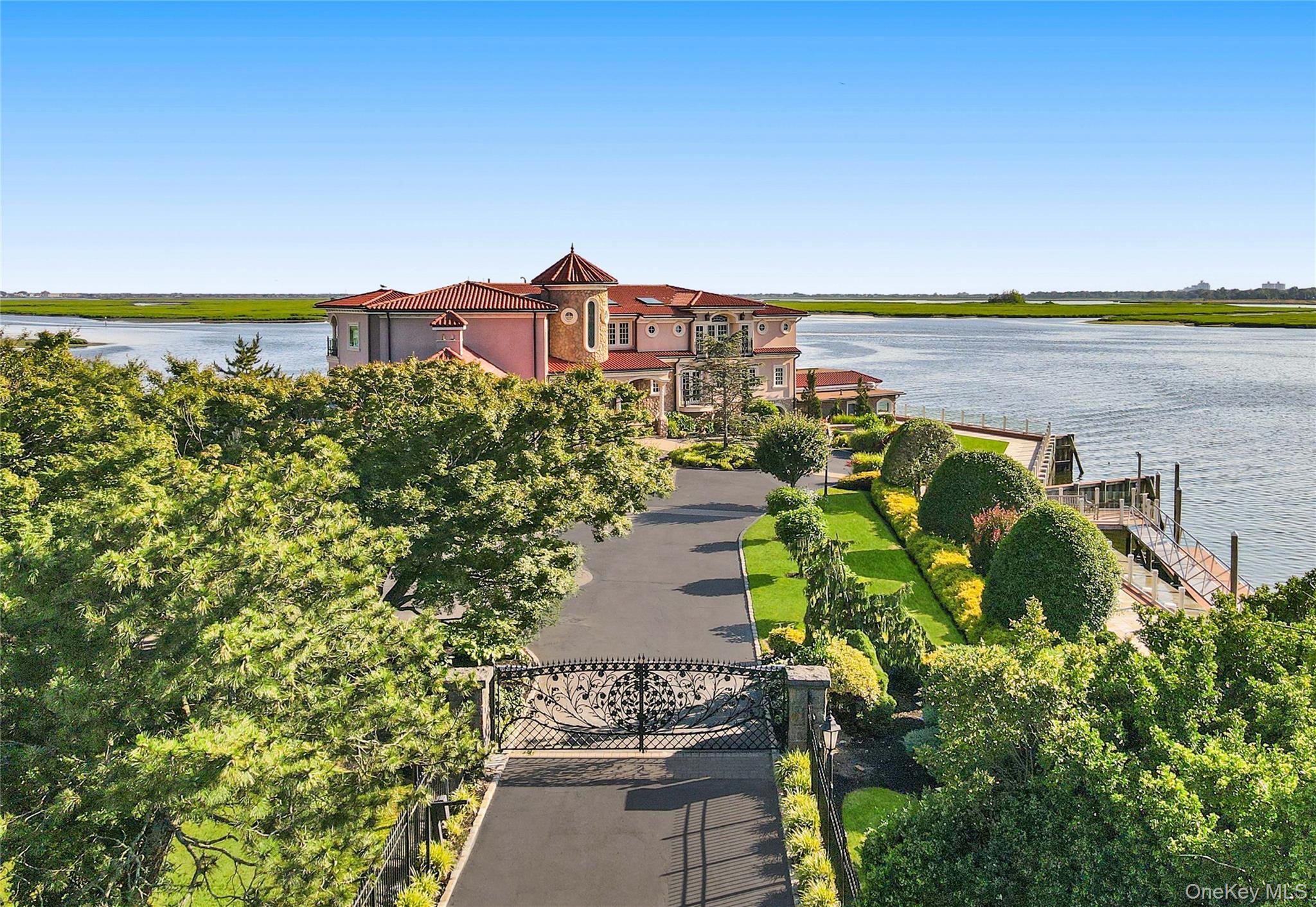 1101 Harbor Road, Hewlett, NY 11557