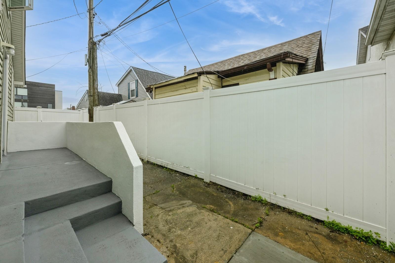 3 September Walk, Long Beach, NY 11561