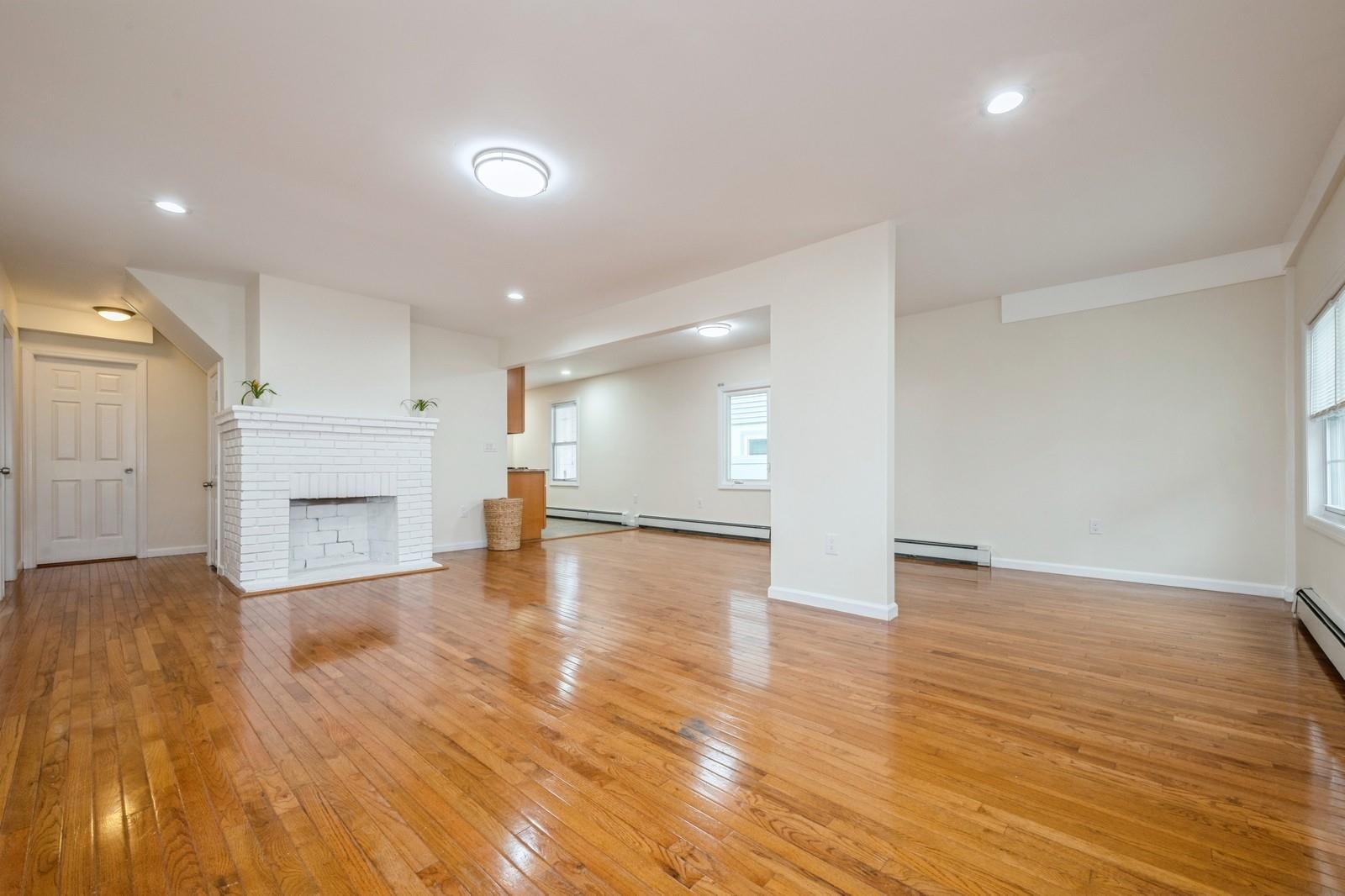 3 September Walk, Long Beach, NY 11561