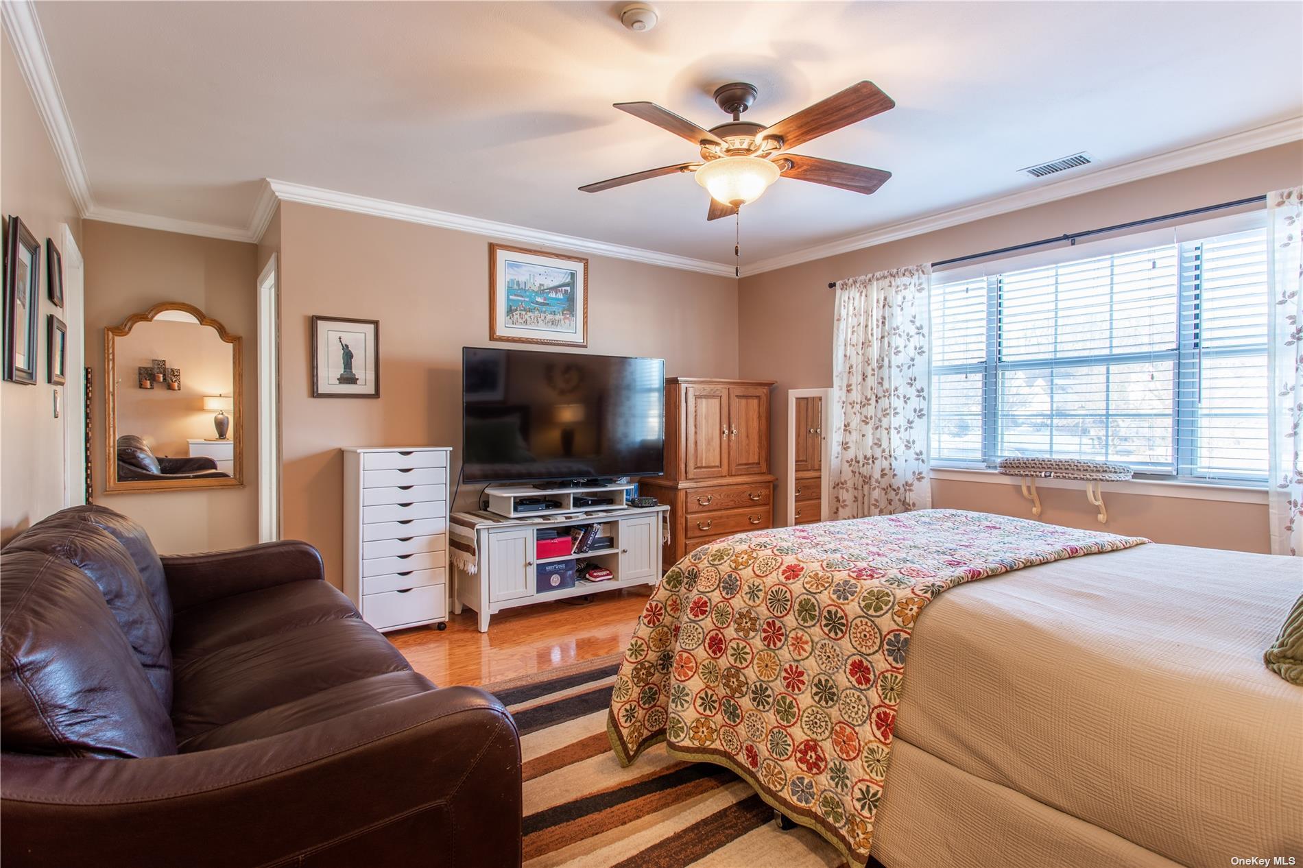 60 Erin Lane # 60, East Setauket, NY 11733