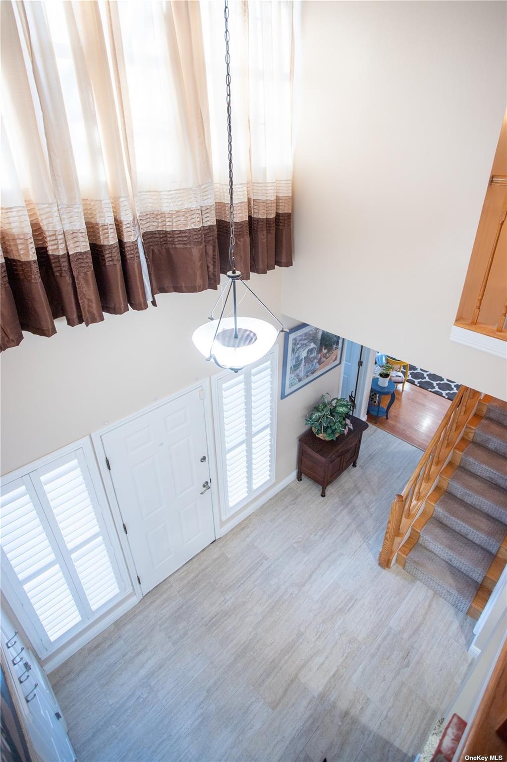 60 Erin Lane # 60, East Setauket, NY 11733