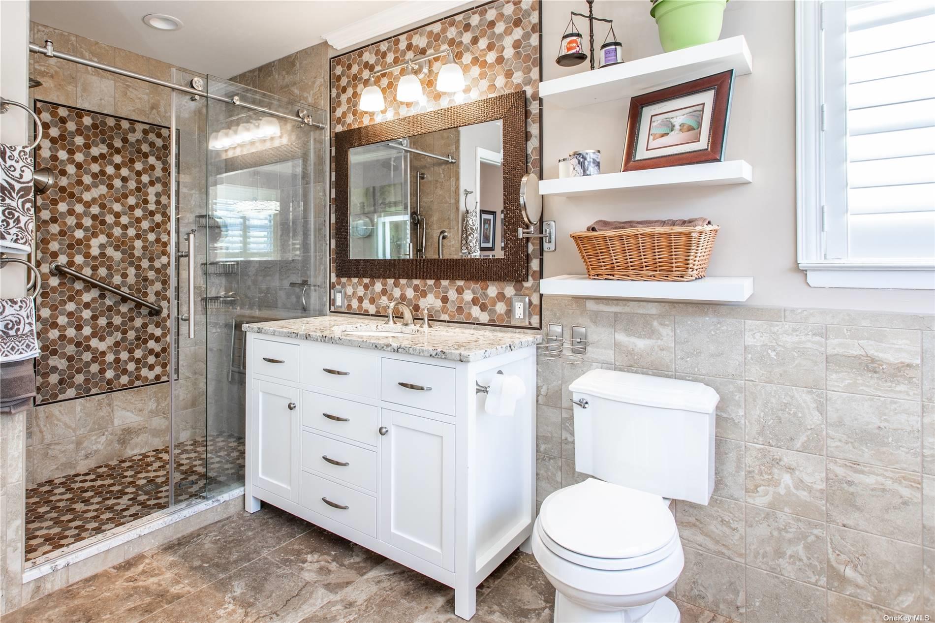 60 Erin Lane # 60, East Setauket, NY 11733