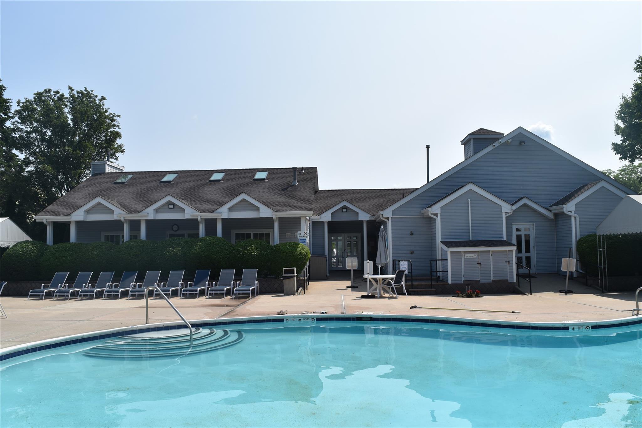 60 Erin Lane # 60, East Setauket, NY 11733