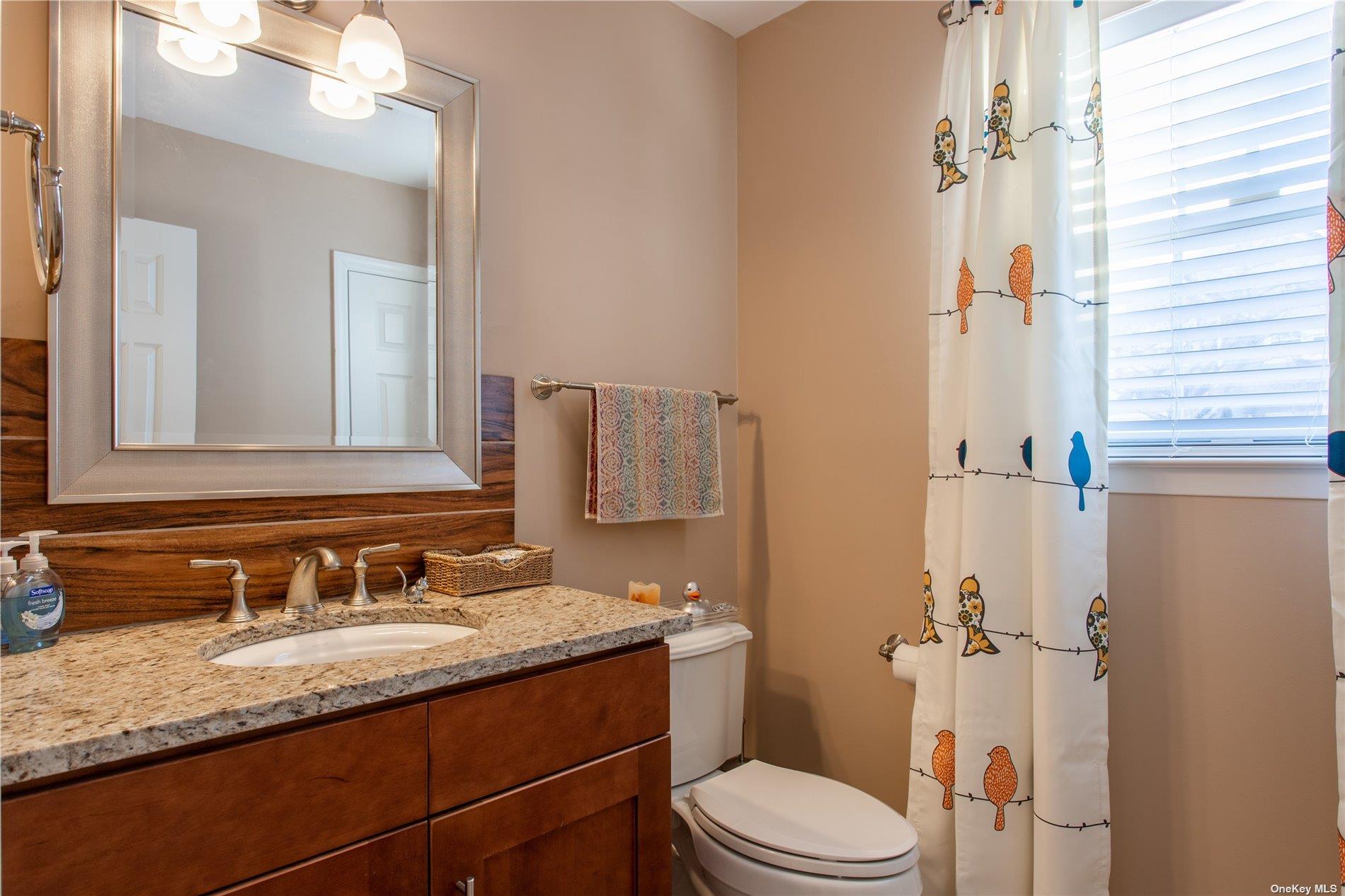 60 Erin Lane # 60, East Setauket, NY 11733