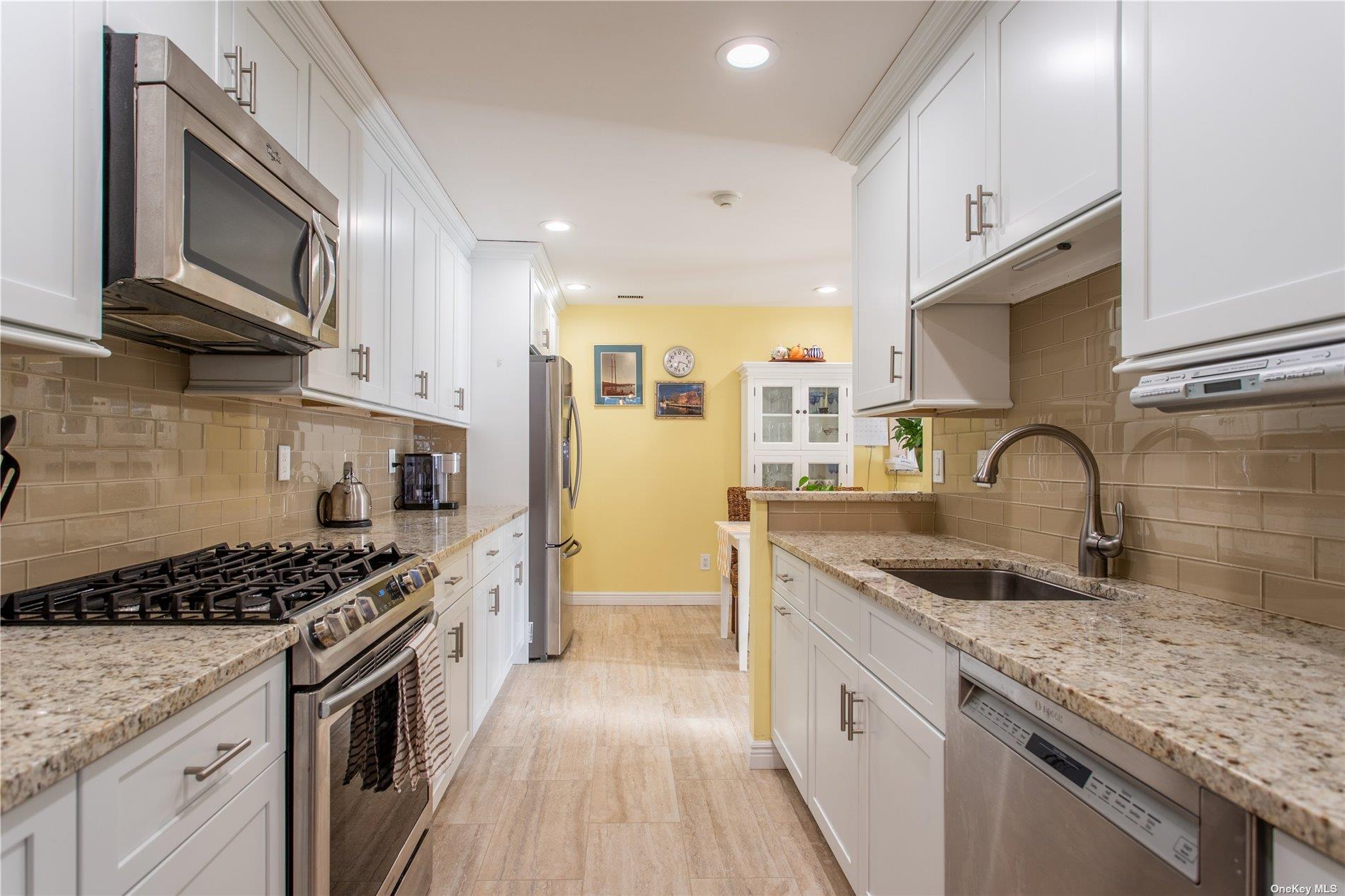 60 Erin Lane # 60, East Setauket, NY 11733