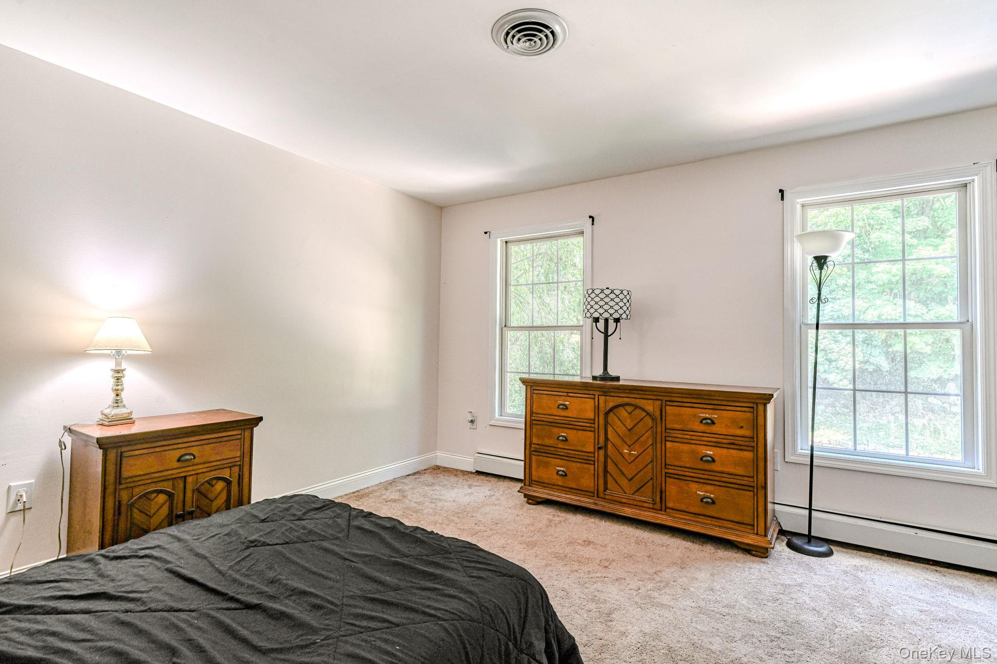 4 Kirsten Lean Lane, Salisbury Mills, NY 12577