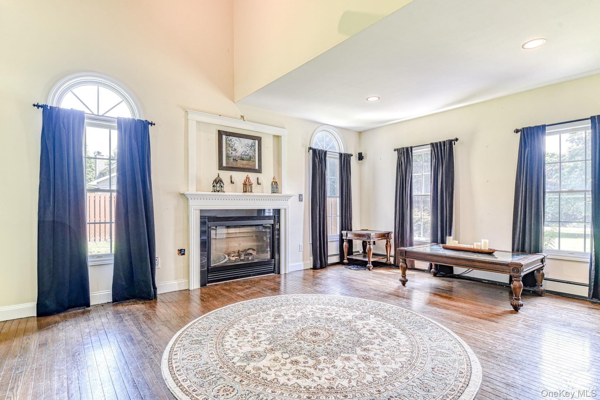 4 Kirsten Lean Lane, Salisbury Mills, NY 12577