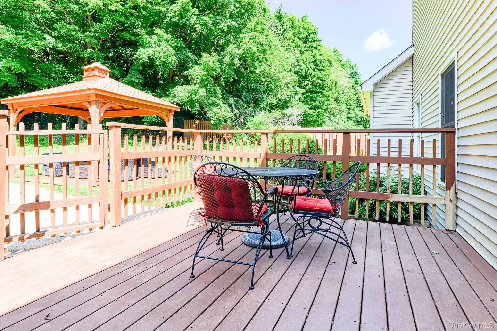 4 Kirsten Lean Lane, Salisbury Mills, NY 12577