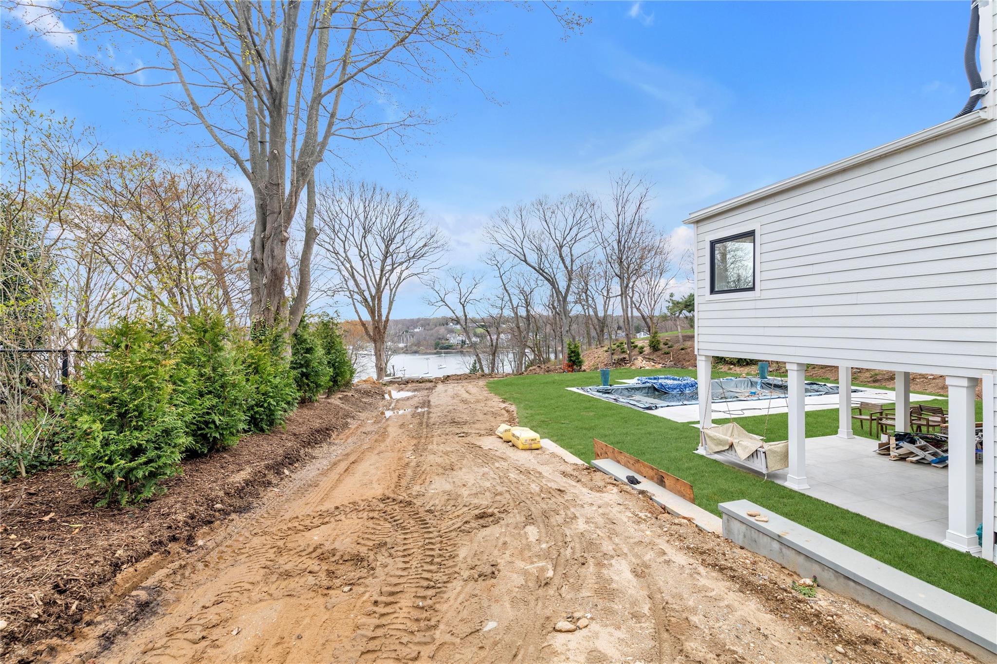14 Harbor Crest Court, Huntington, NY 11743