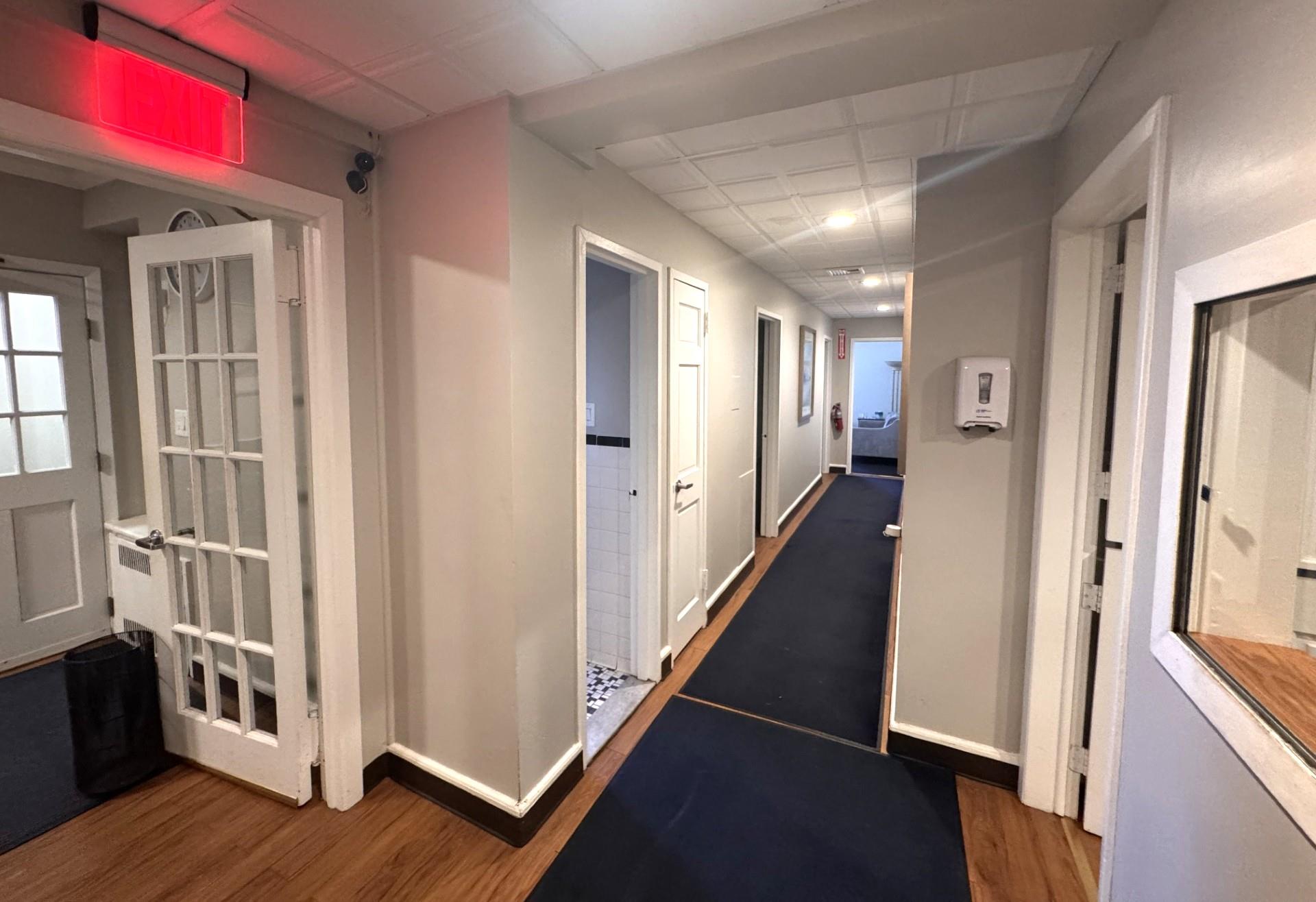 98-120 Queens Boulevard # 1 C, Rego Park, NY 11374