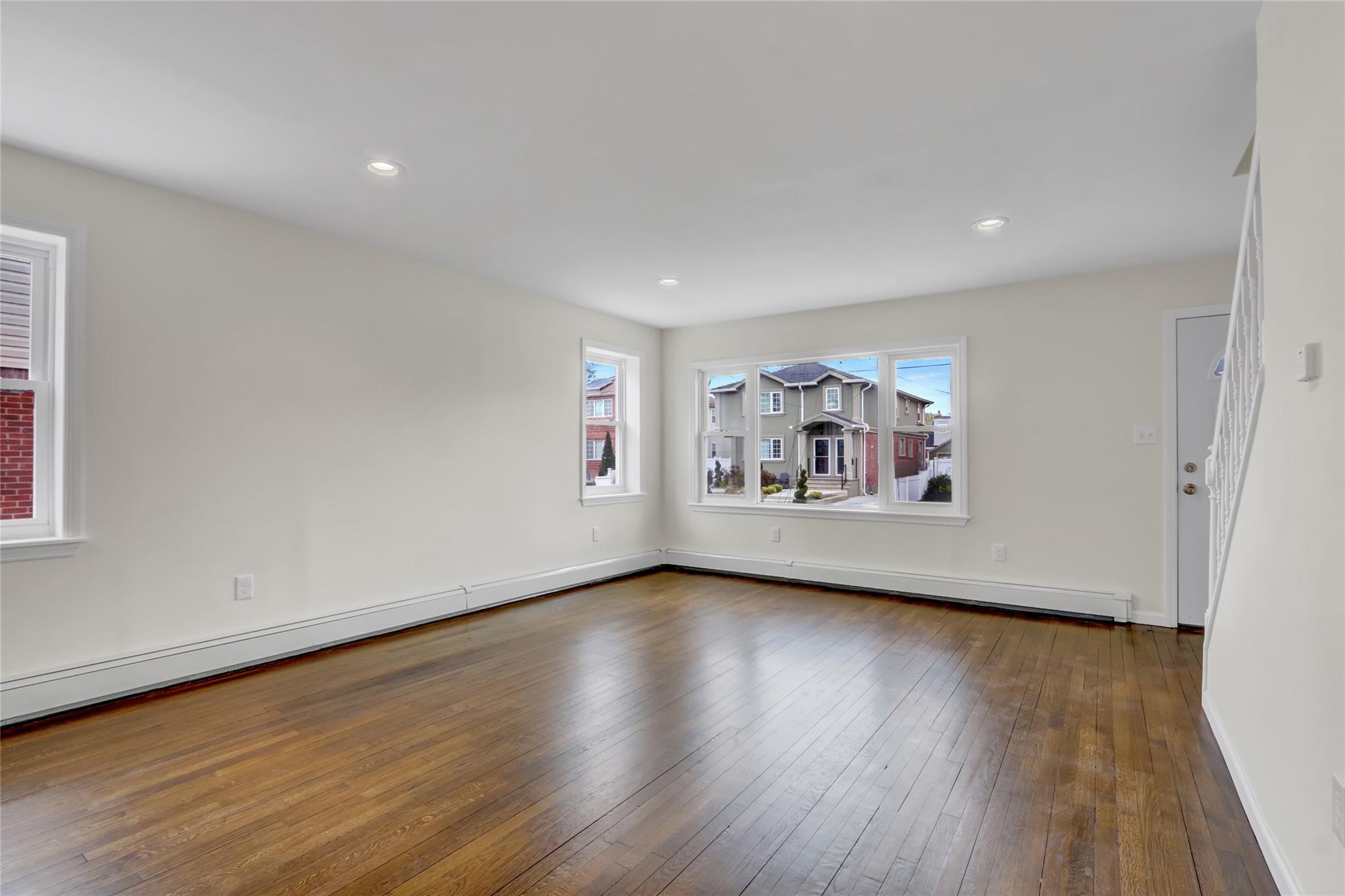 120-15 196th Street, Saint Albans, NY 11412
