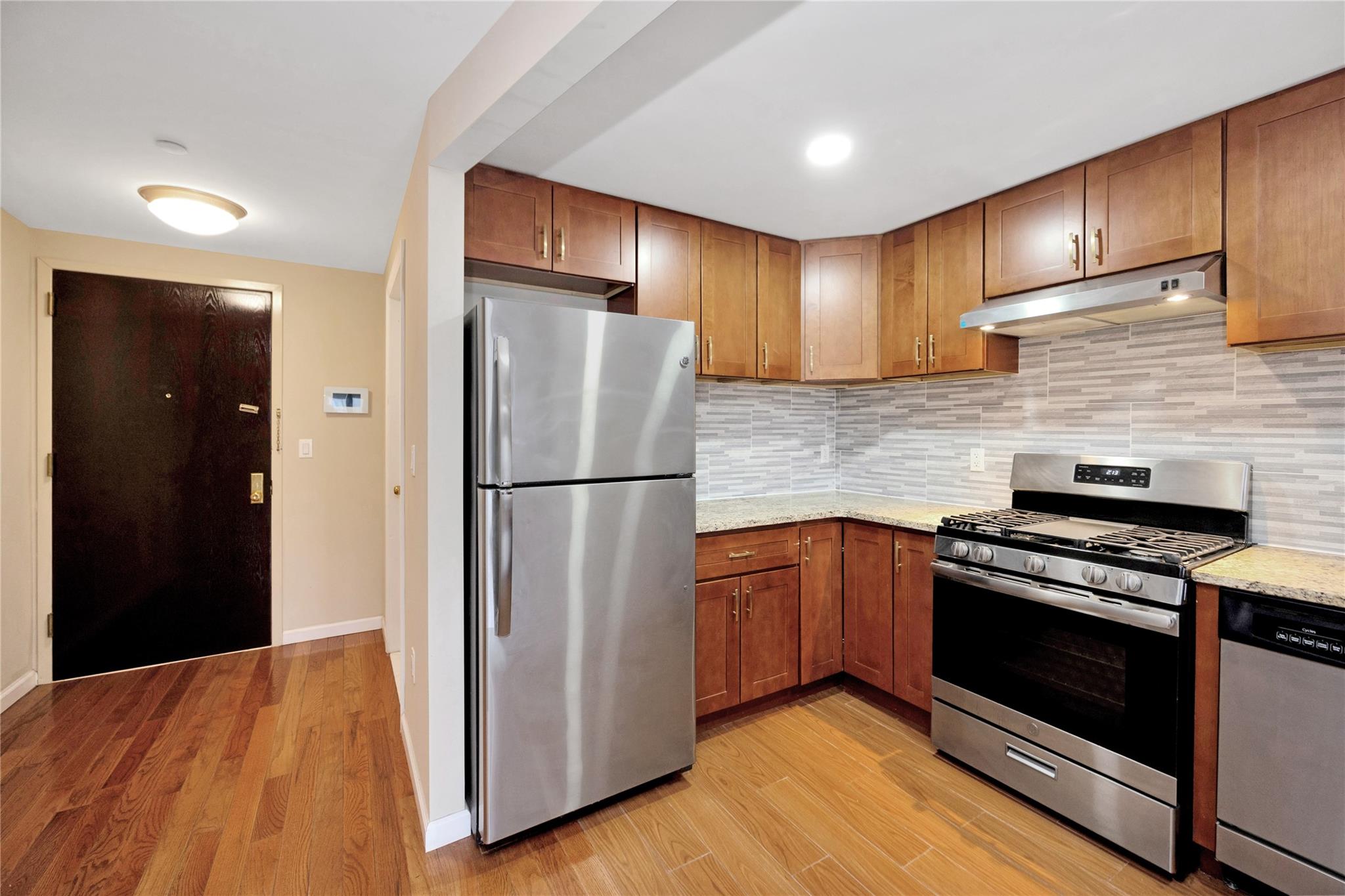 172-18 Jamaica Avenue # 5B, Jamaica, NY 11432