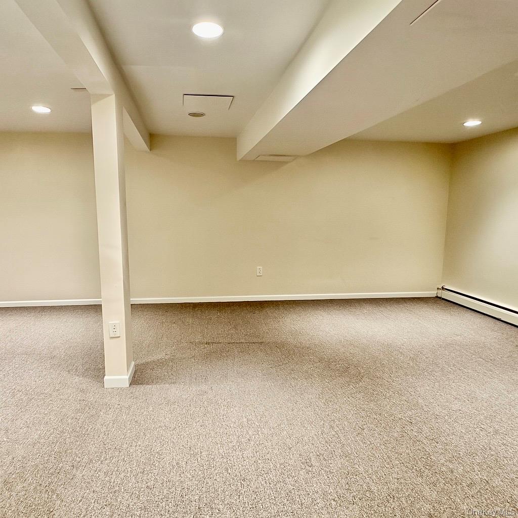 76 Yorkshire Drive, Suffern, NY 10901