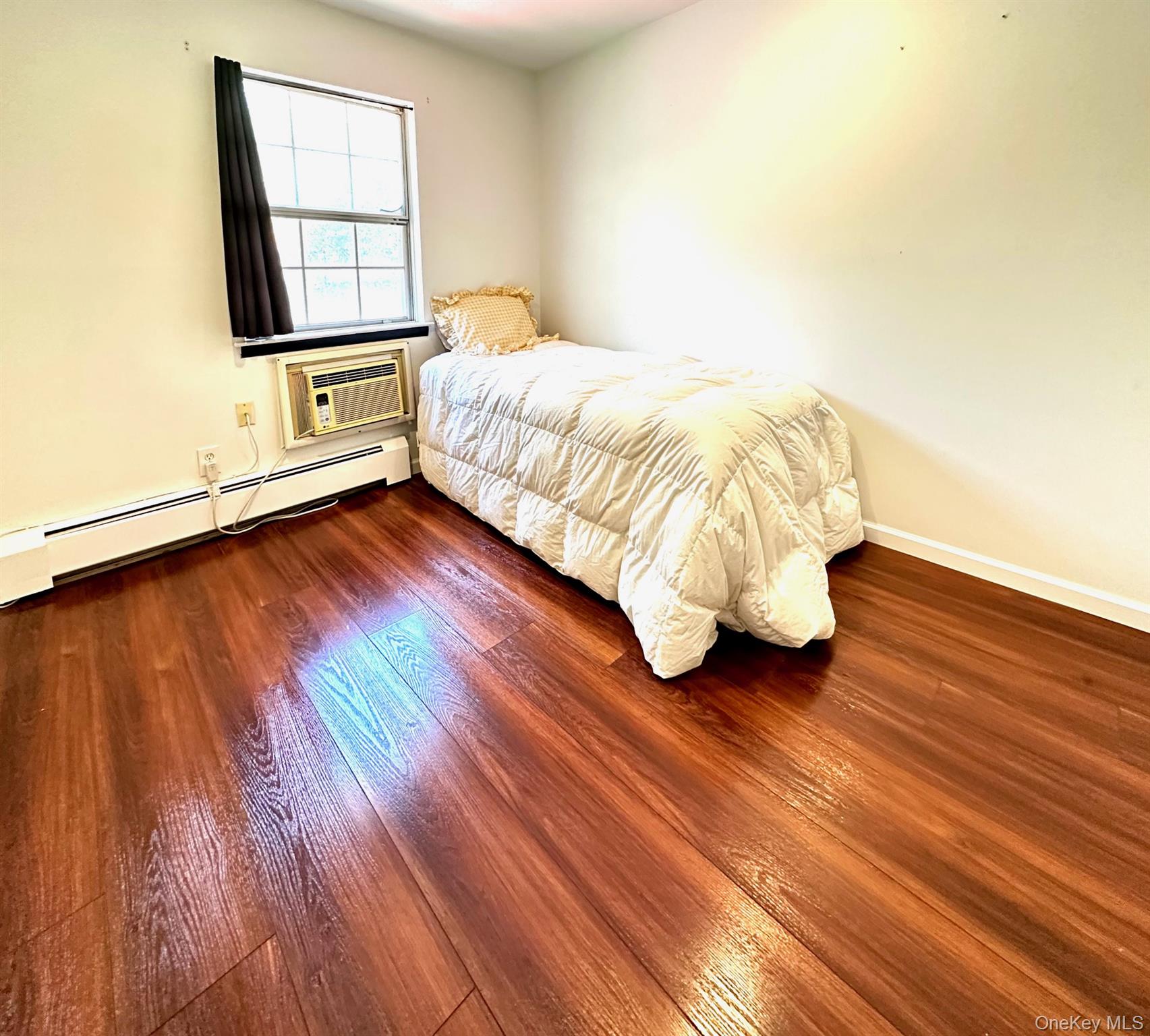 76 Yorkshire Drive, Suffern, NY 10901