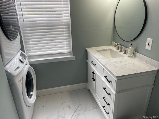 23 Park Place, Baiting Hollow, NY 11933