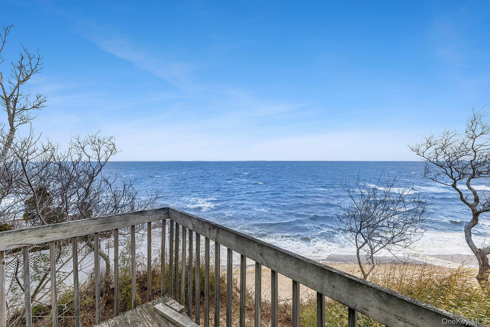 23 Park Place, Baiting Hollow, NY 11933