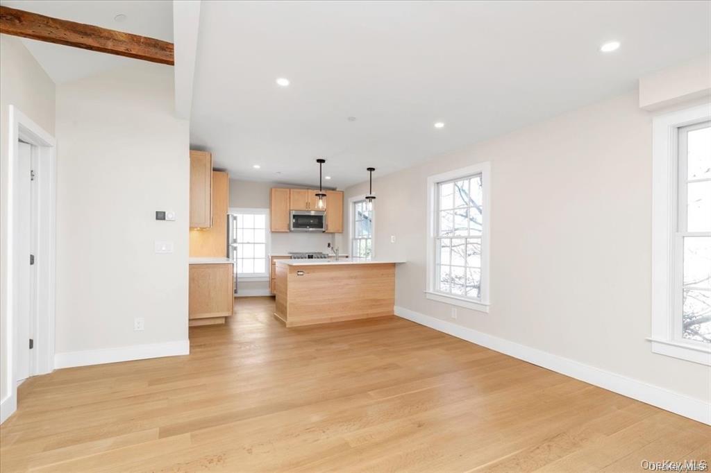 108 South Street # D, Oyster Bay, NY 11771