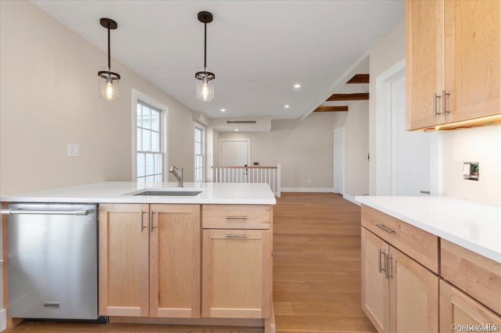 108 South Street # D, Oyster Bay, NY 11771