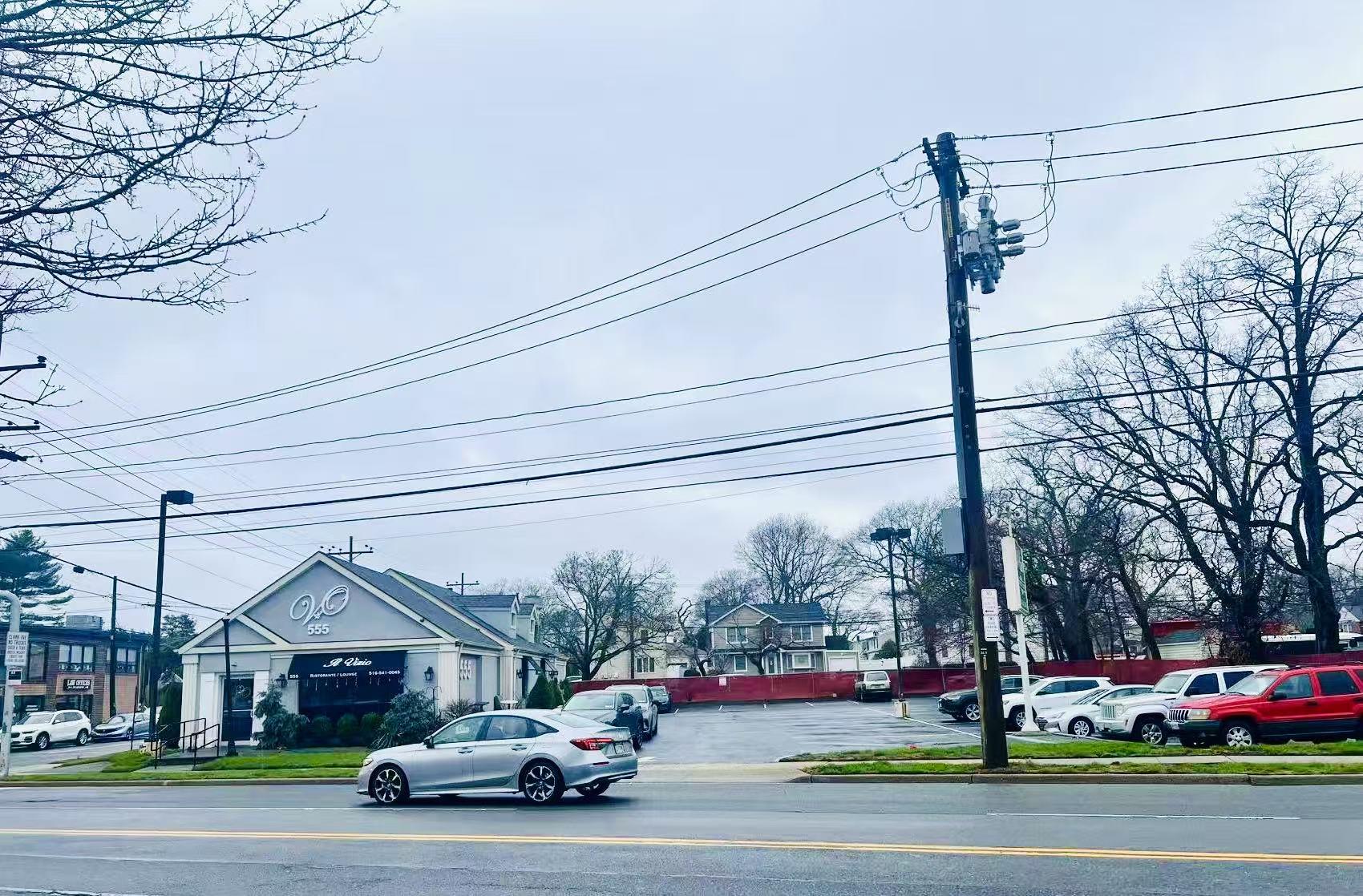 555 Broadway, Massapequa, NY 11758