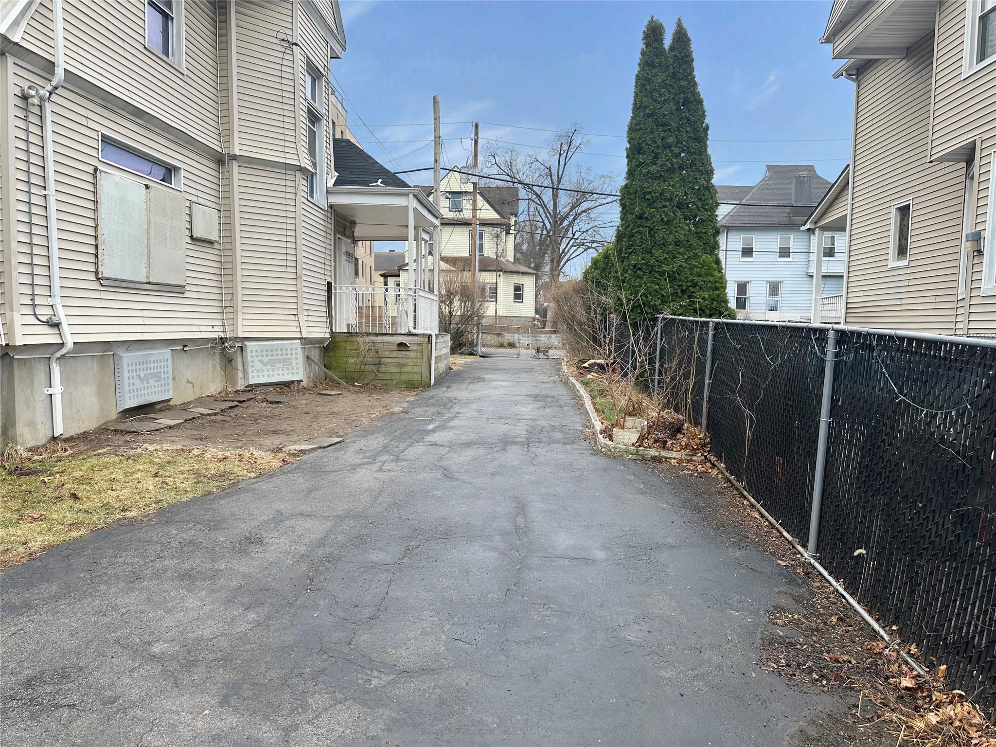 11 Martens Place, Mount Vernon, NY 10550