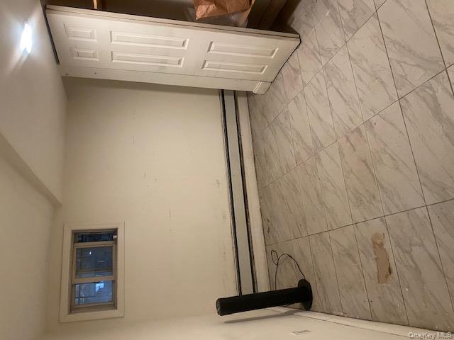 91-07 139 St, Briarwood, NY 11435