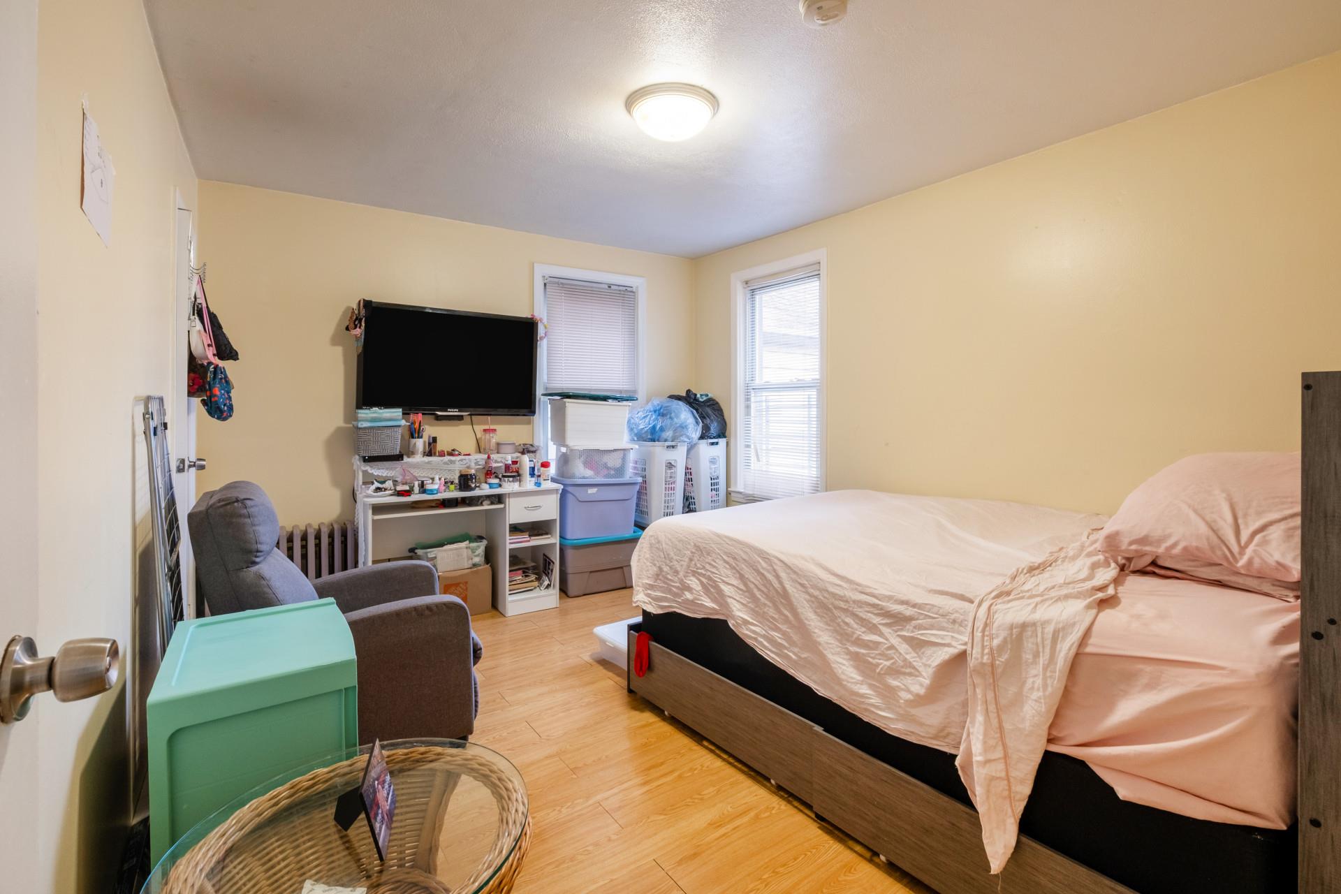 101-14 95th Street, Ozone Park, NY 11416